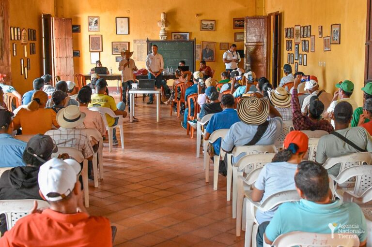 150 finqueros ofrecen sus propiedades a la Agencia Nacional de Tierras en Bolívar