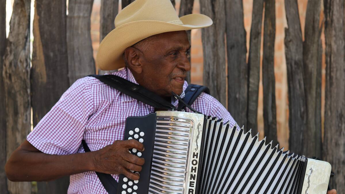 Náfer Durán, Rey Vallenato 1976 Náfer Durán, Rey Vallenato de 1976