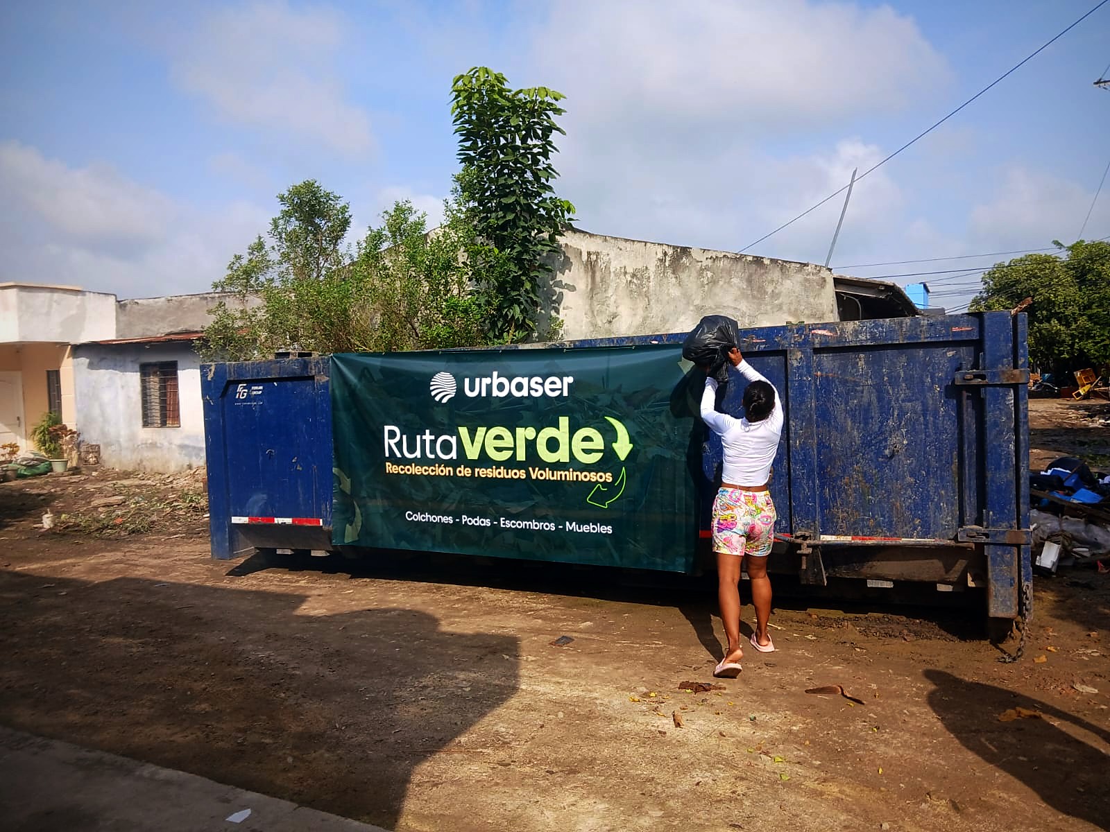 Contenedor de la Ruta Verde de Urbaser